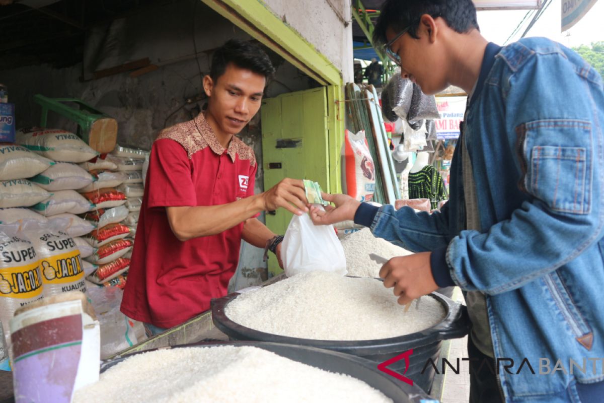 Harga Sembako Jelang Lebaran Stabil Di Kota Serang