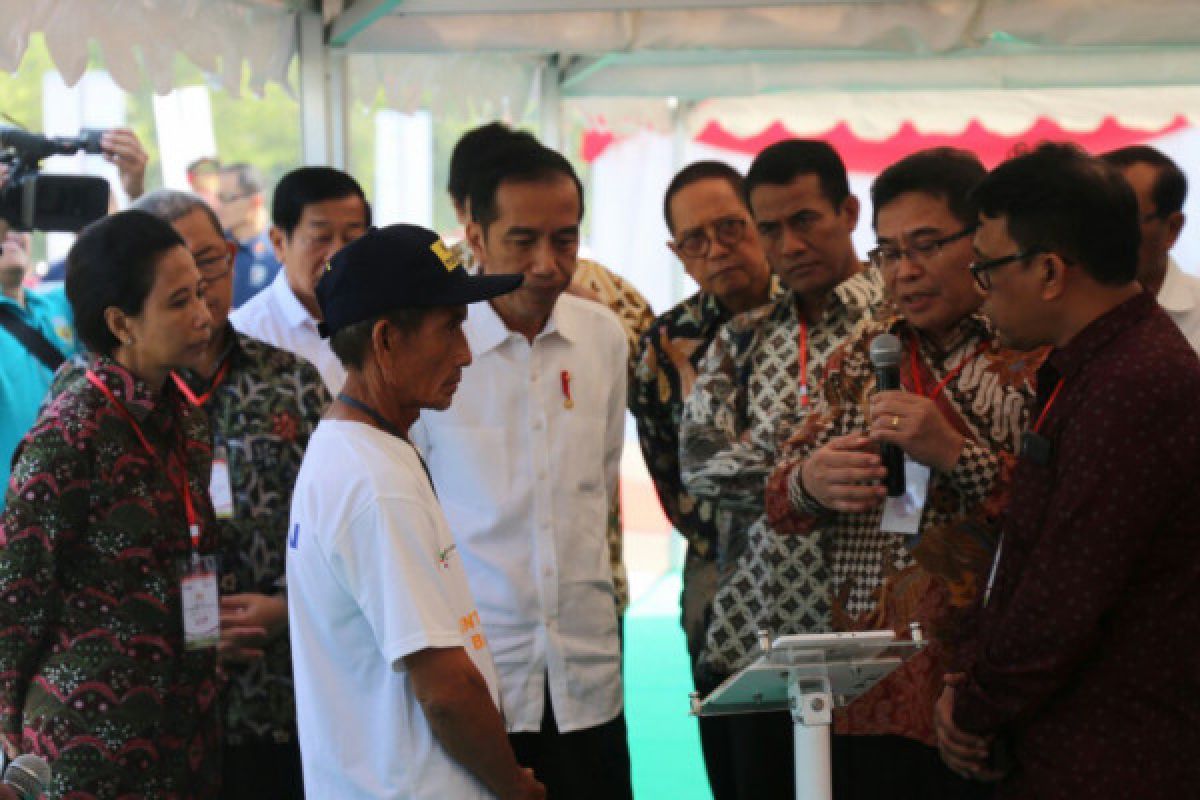 Di depan 500-an petani, Jokowi tekankan pentingnya digitalisasi pertanian