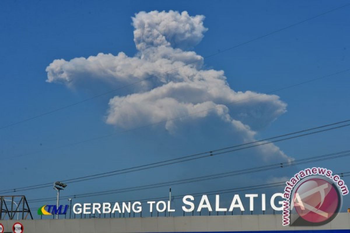 Gubernur Ganjar pastikan Tol Salatiga-Kartasura dilalui saat libur Natal