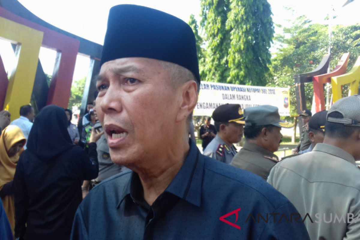 Bupati Tanah Datar instruksikan ada piket khusus selama lebaran