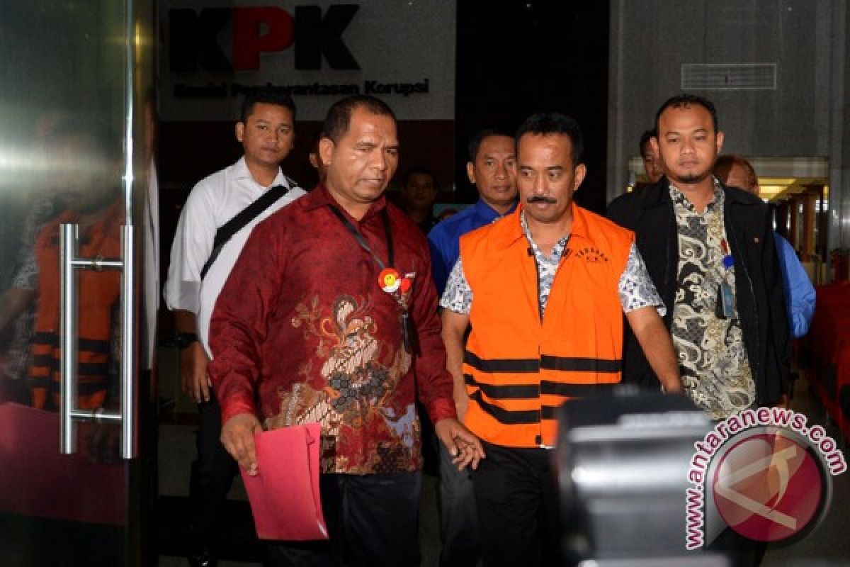 KPK resmi tahan Wali Kota Blitar
