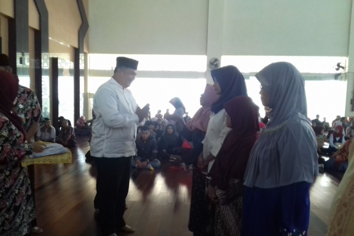 Baznas Kota Solok Salurkan zakat senilai Rp1,2 miliar