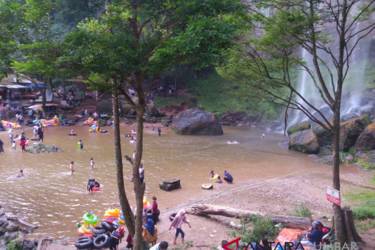 Ribuan Wisatawan Kunjungi Lembah Harau