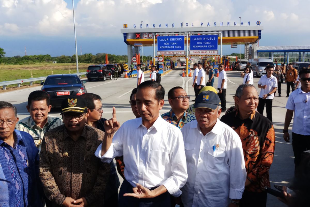 Jokowi Resmikan Ruas Tol Gempol-Pasuruan (Video)