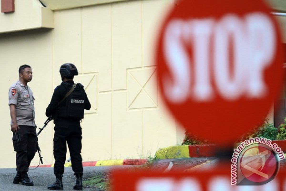 Densus 88 arrests three suspected terrorists in Gorontalo