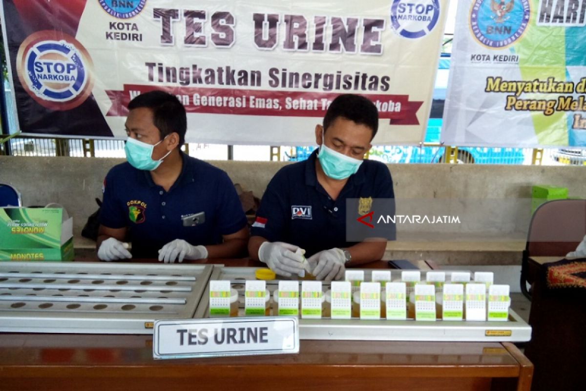 BNN Kediri Temukan Sopir Positif Konsumsi Obat (Video)