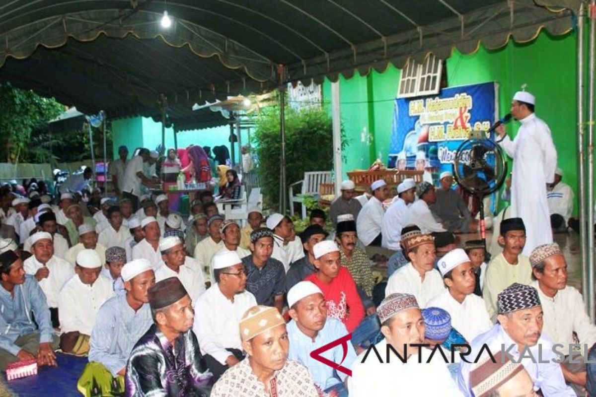 Ribuan Jemaah hadiri buka puasa bersama Cabup Independen HSS