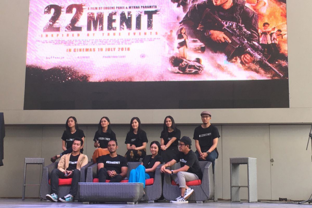 Pejabat kepolisian tampil di film "22 Menit"