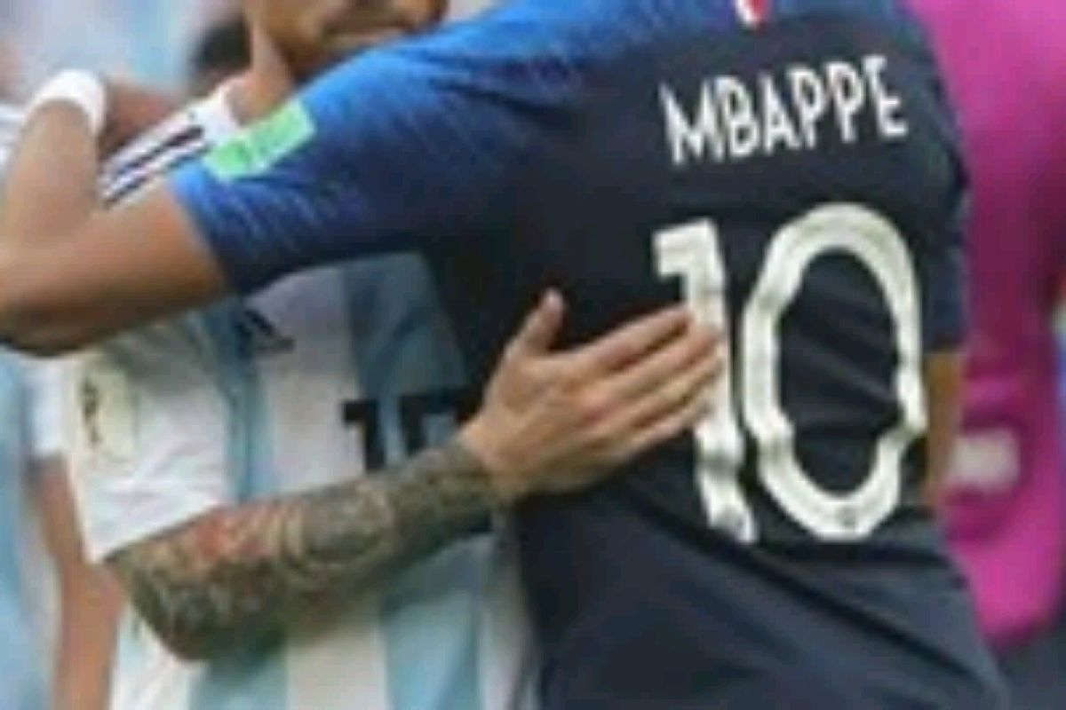 Dua gol Mbappe bawa Perancis ke perempat final