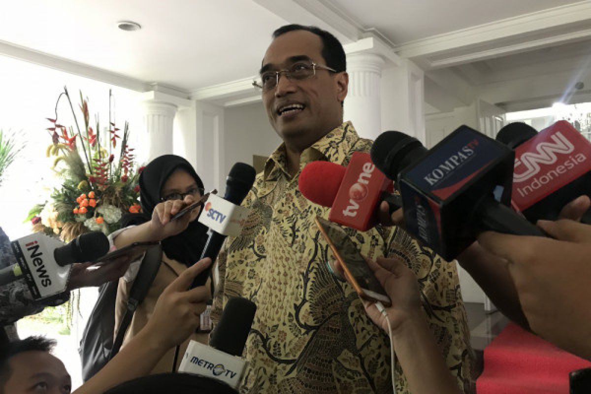 Return flow of Lebaran travelers smooth: Minister