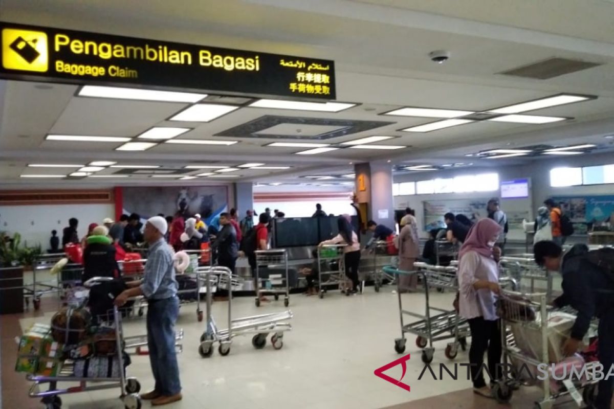 Travelers Arrival at BIM is Still Quite High on D-2 of Eid