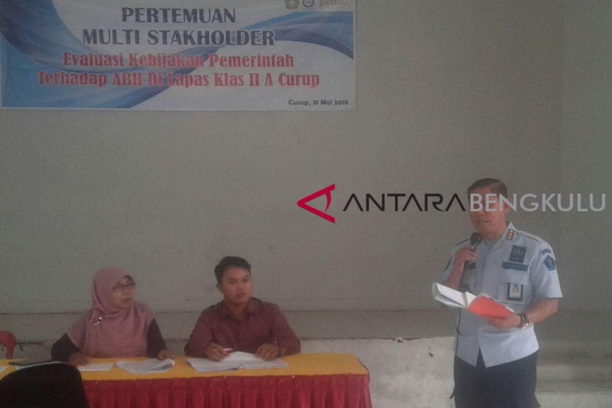 Penambahan anak bermasalah hukum mengkhawatirkan