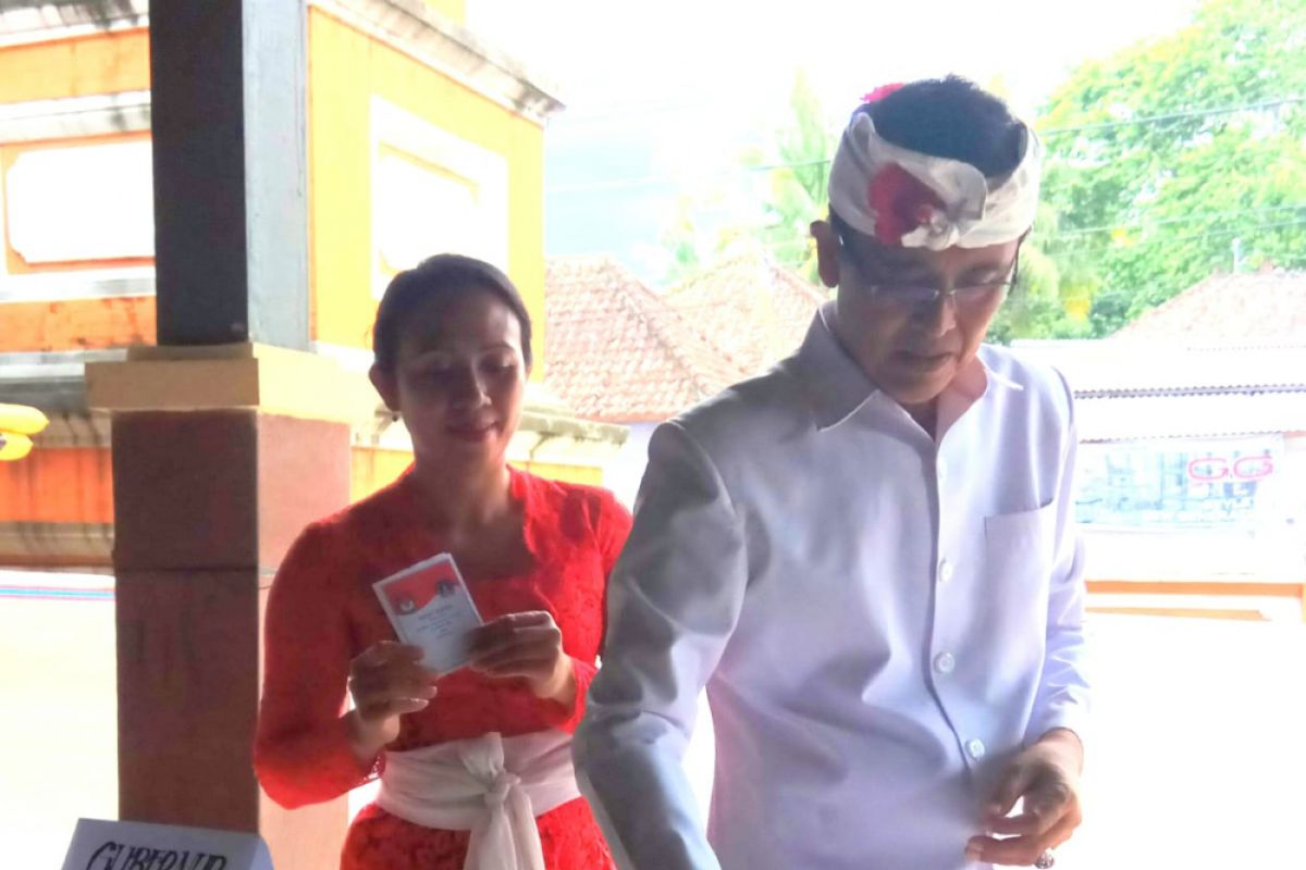 Tokoh Puri Klungkung berharap pilkada damai (video)