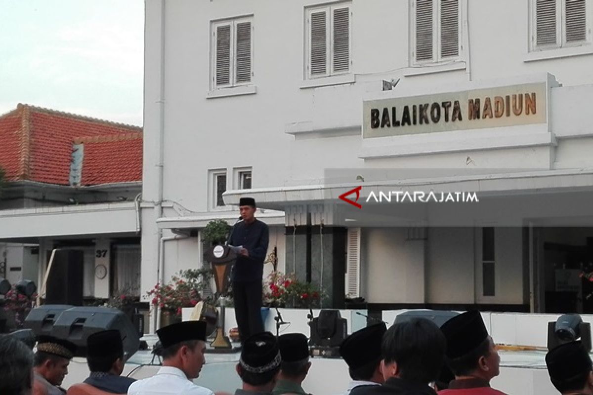 Pemkot Madiun Peduli Anak Yatim dan Gelar Sosialisasi Tolak Cukai Ilegal