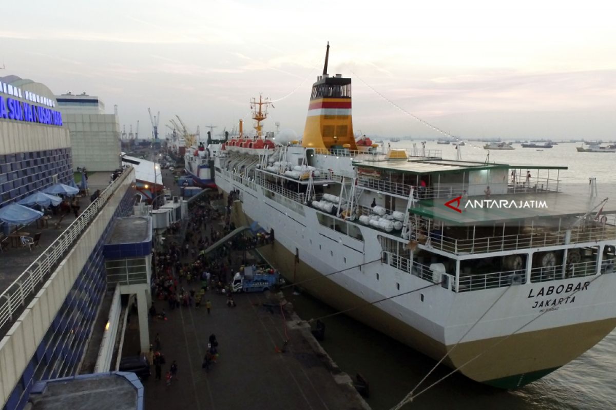 Pelindo III Gandeng Wika Kembangkan Tiga Pelabuhan