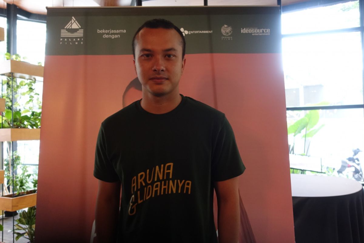 Nicholas Saputra salut pada tukang nasi goreng keliling