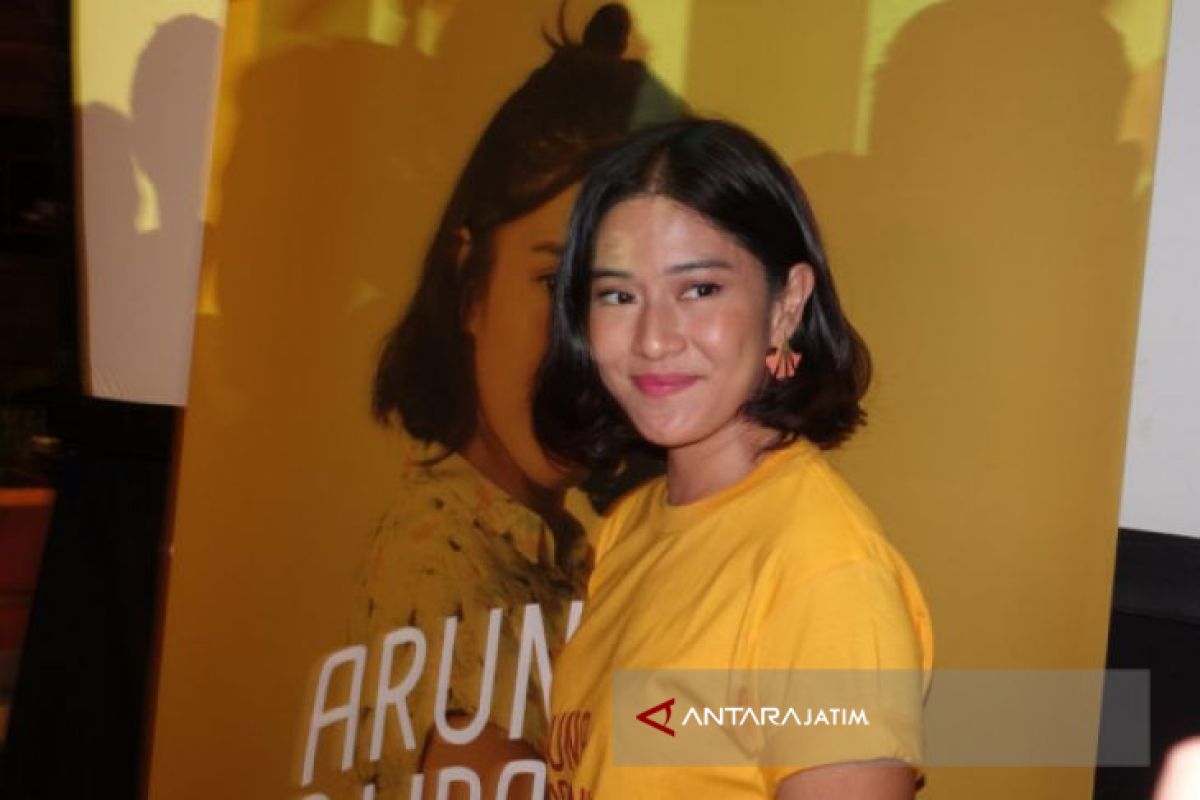 Dian Sastro Jadi Gadis Pecinta Makanan di Film 