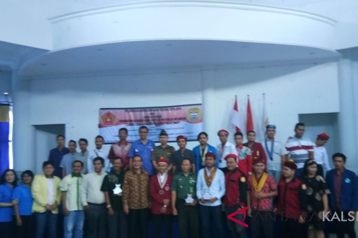 Bupati ajak masyarakat Kapuas Hulu amalkan Pancasila