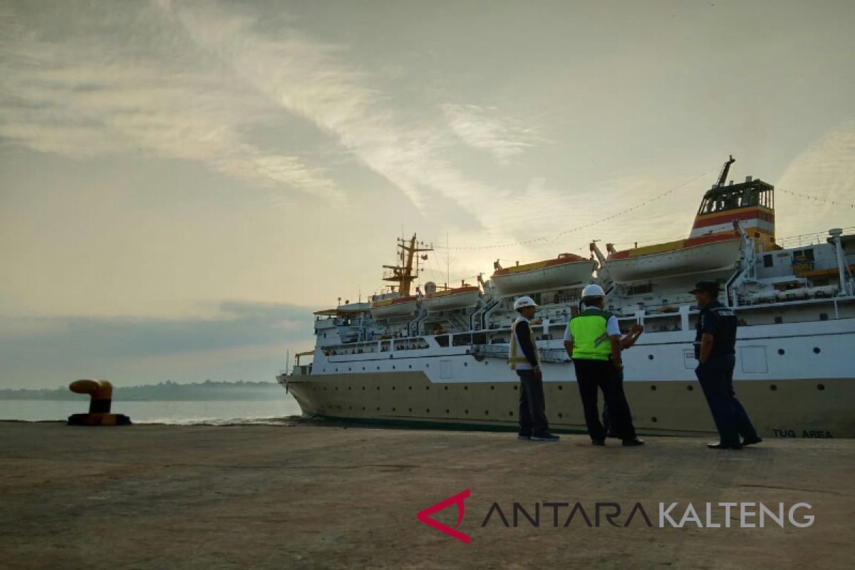 Lonjakan pemudik melalui Pelabuhan Sampit belum signifikan