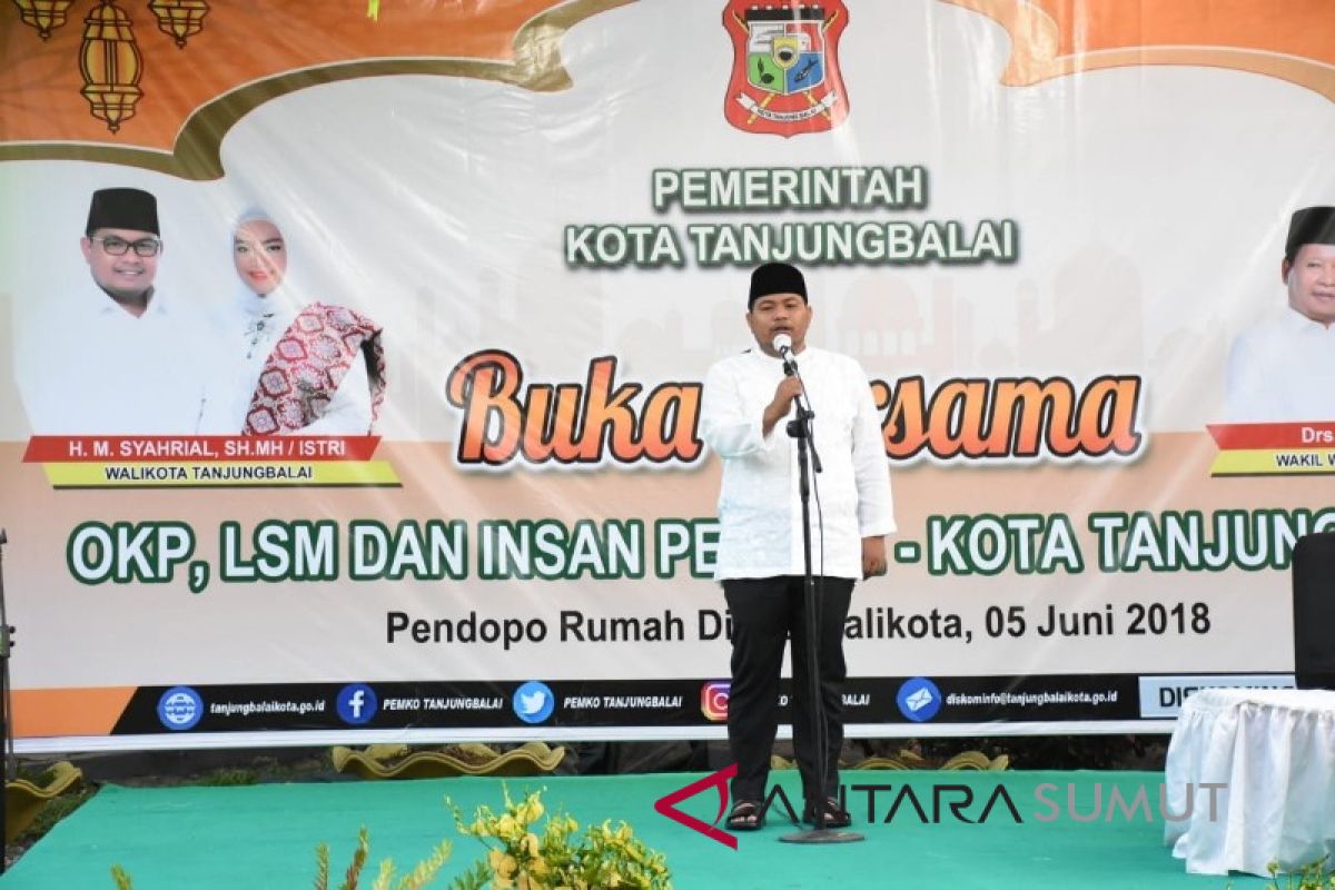 Wali kota buka bersama Pers, LSM dan OKP