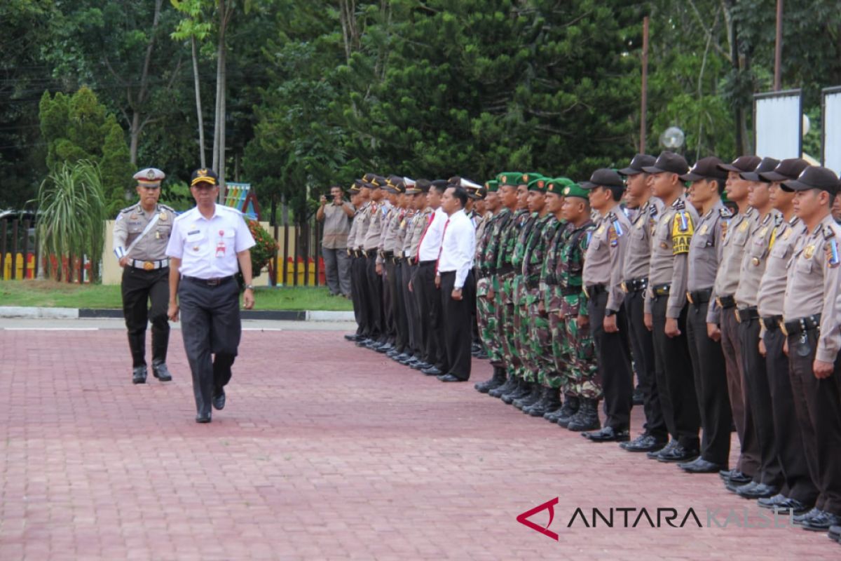 Gelar pasukan Pejabat Bupati Bacakan Sambutan Kapolri