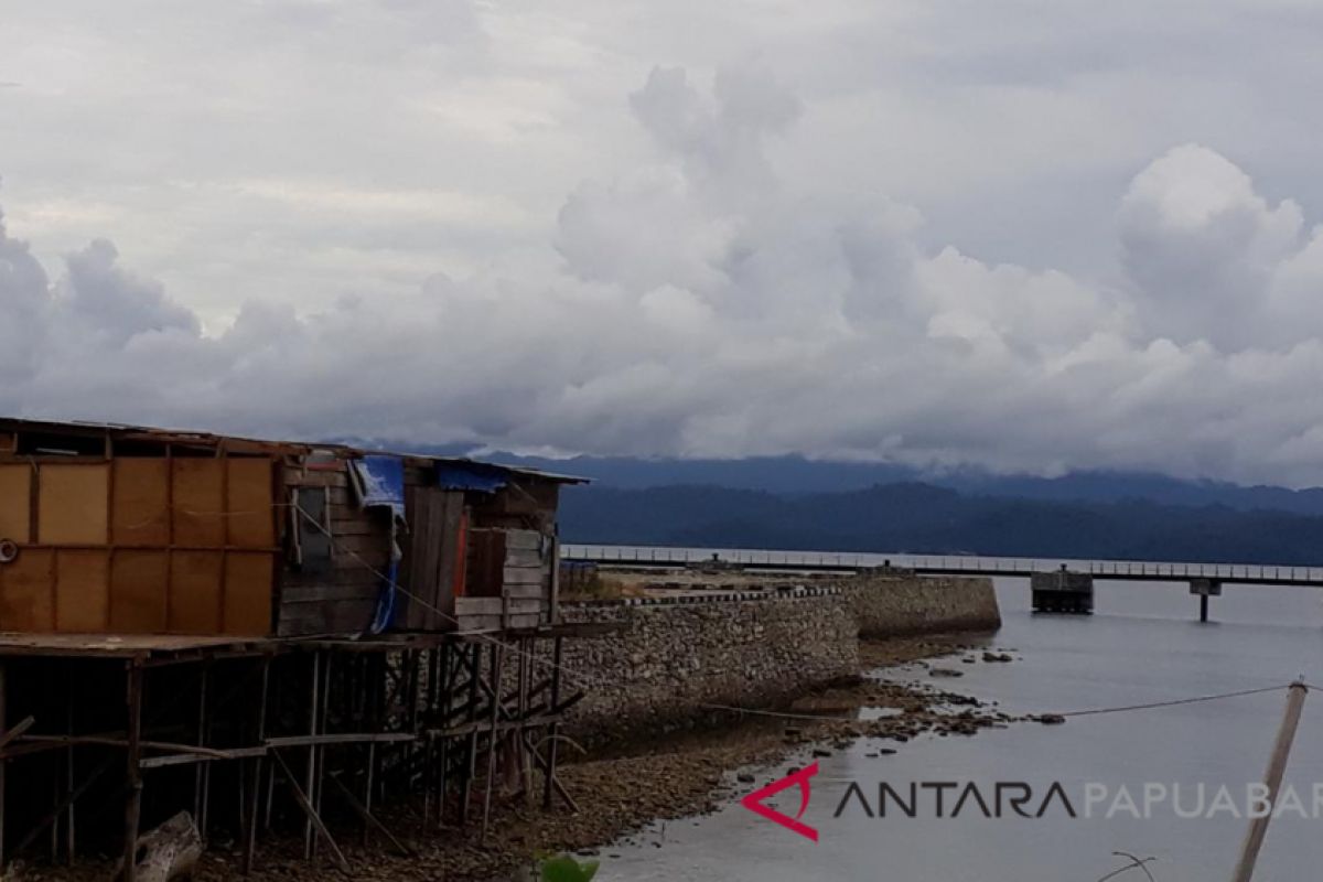 Wondama ingin kelola sendiri Pelabuhan ASDP Wondiboi