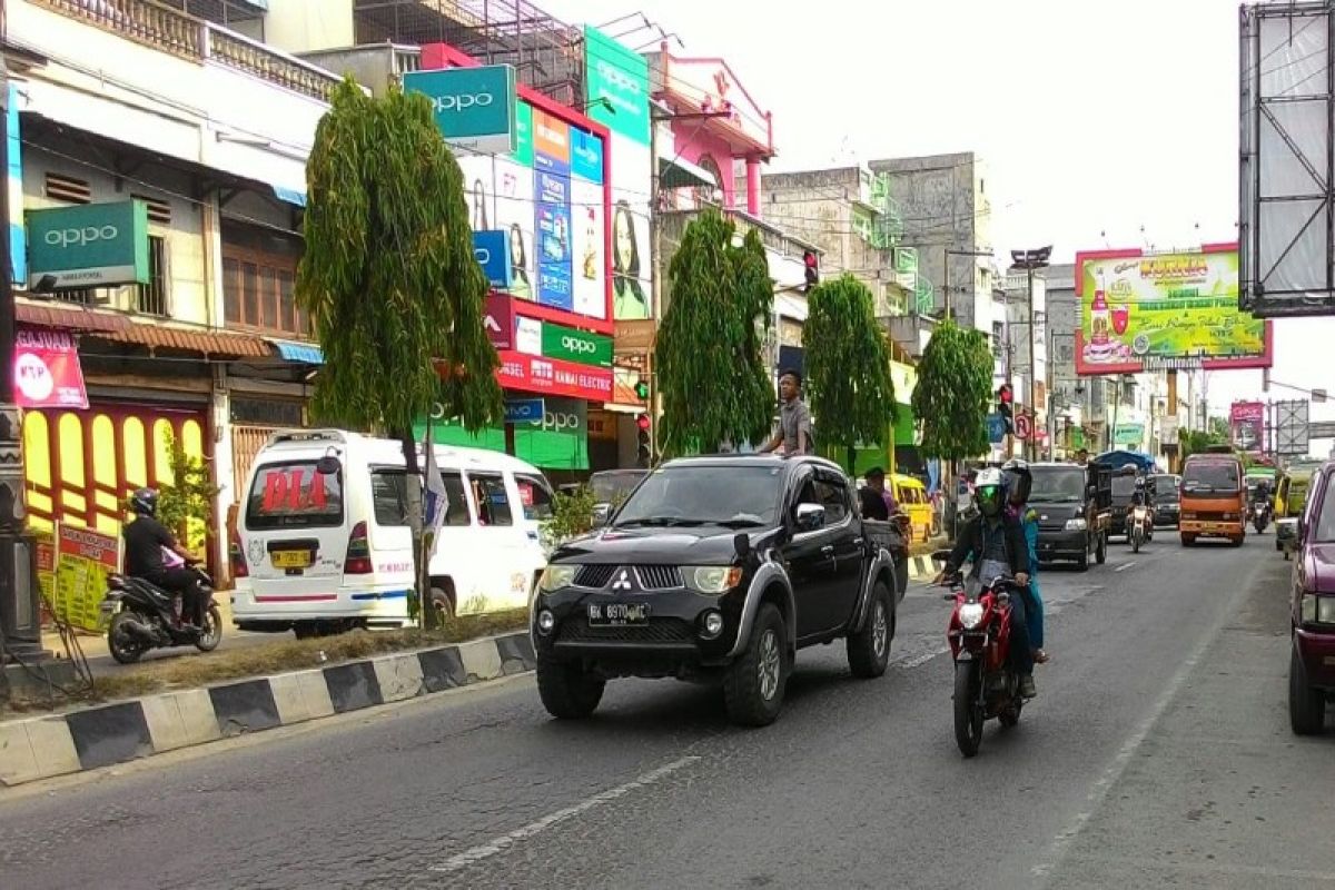 Mobil pribadi dari Aceh mulai padati Langkat