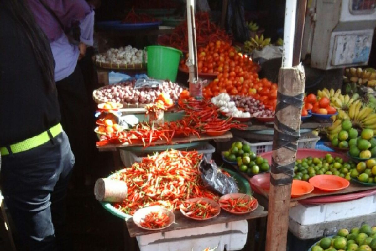 Harga cabai rawit dan bawang di Ambon naik