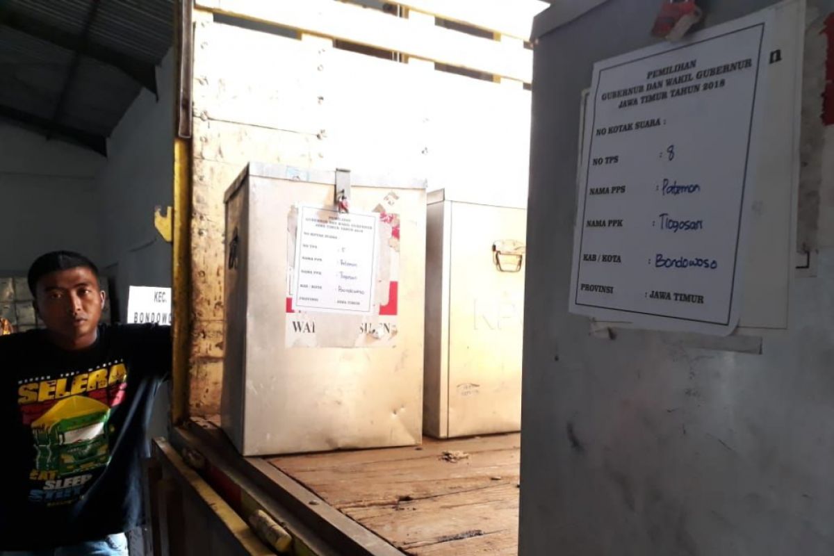 KPU Bondowoso Mulai Distribusikan Logistik Surat Suara