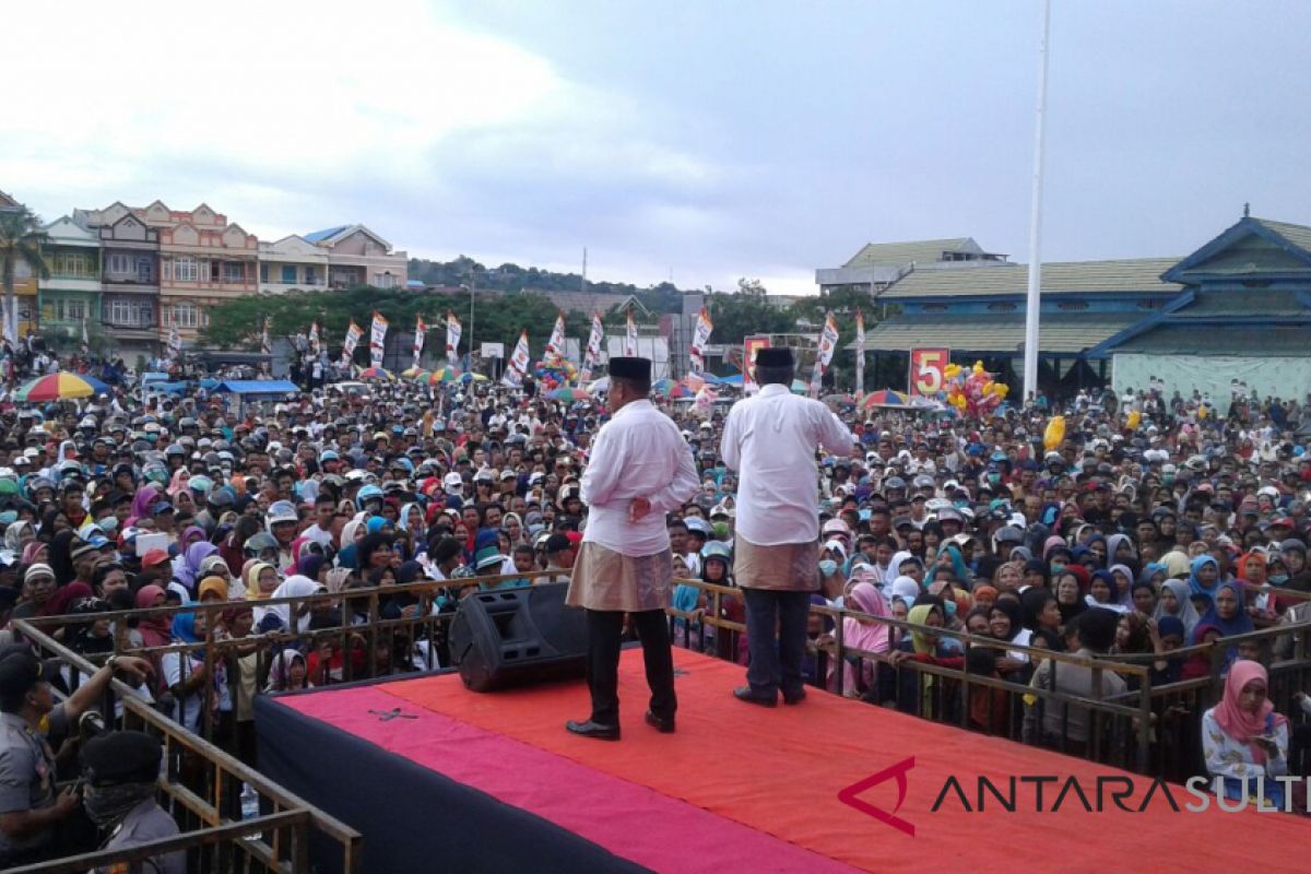 Ribuan orang  hadiri kampanye Akbar IBM-Ilyas