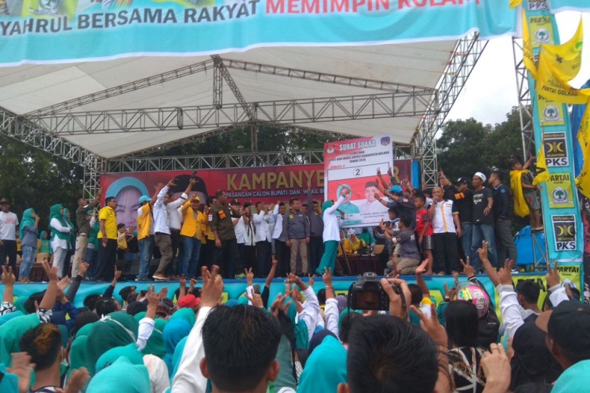 Ribuan simpatisan Asmani-Syahrul hadiri kampanye akbar