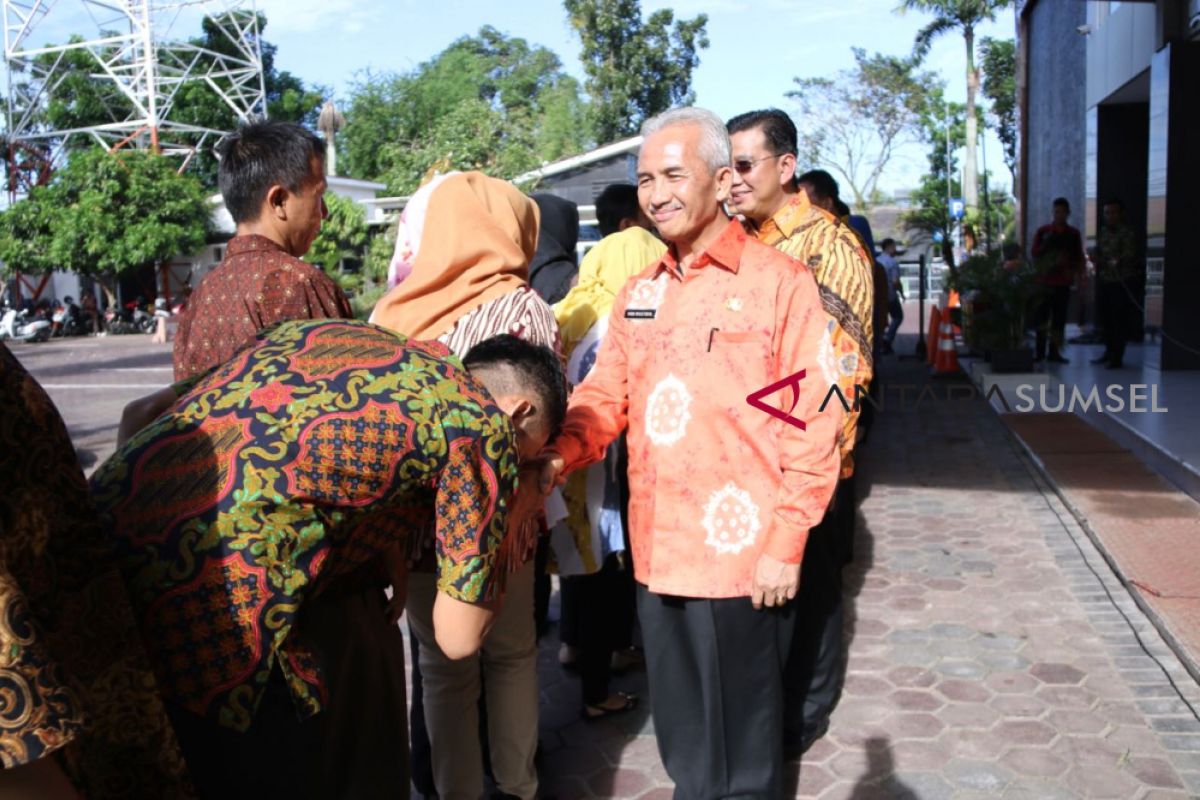 95 persen pegawai Pemkot Palembang masuk kerja