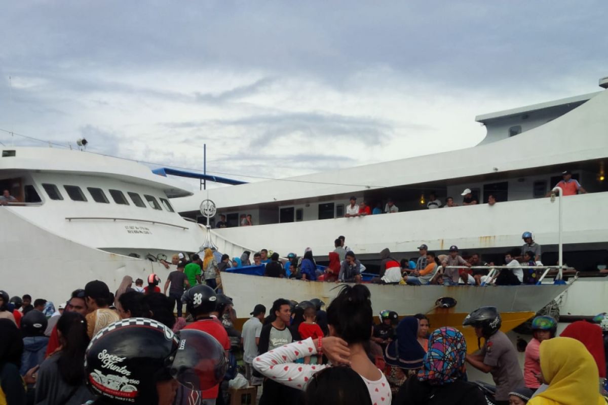 Arus balik di pelabuhan Ternate 51.362 penumpang