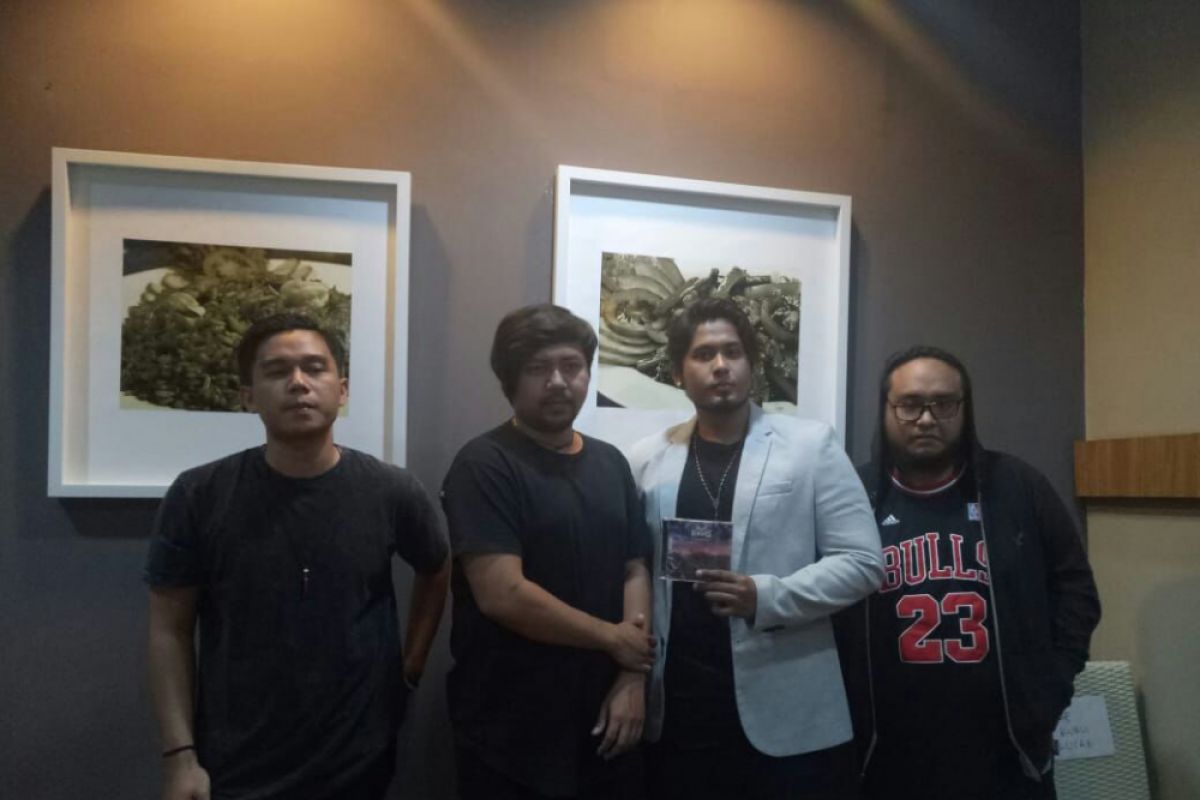 Bless The Knights ramaikan musik metal Indonesia