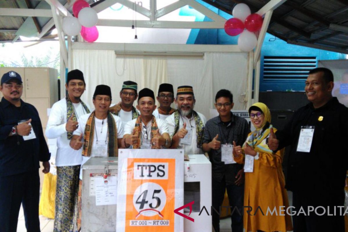 TPS 45 Bekasi dijaga jawara Betawi