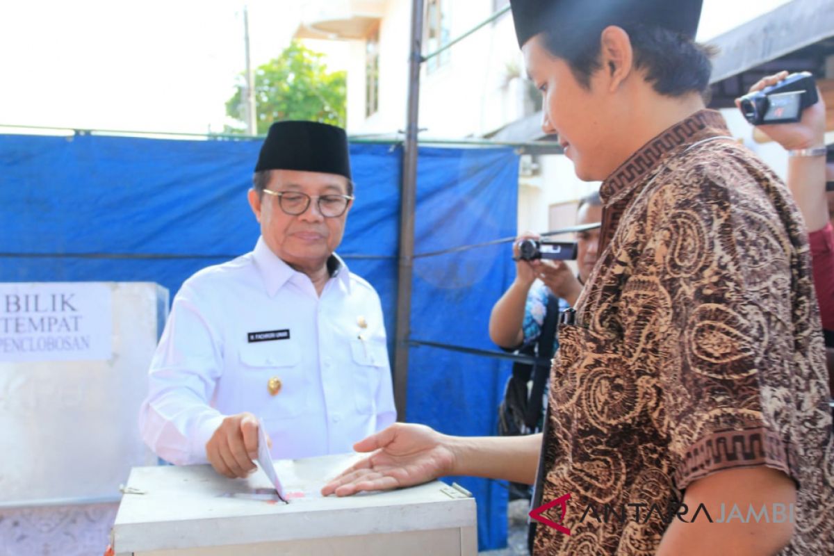 Fachrori minta semua kandidat legowo hasil pemilihan