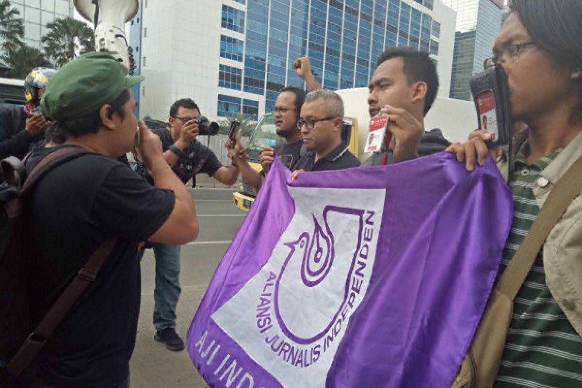 Jurnalis Bogor aksi tolak intimidasi terhadap media