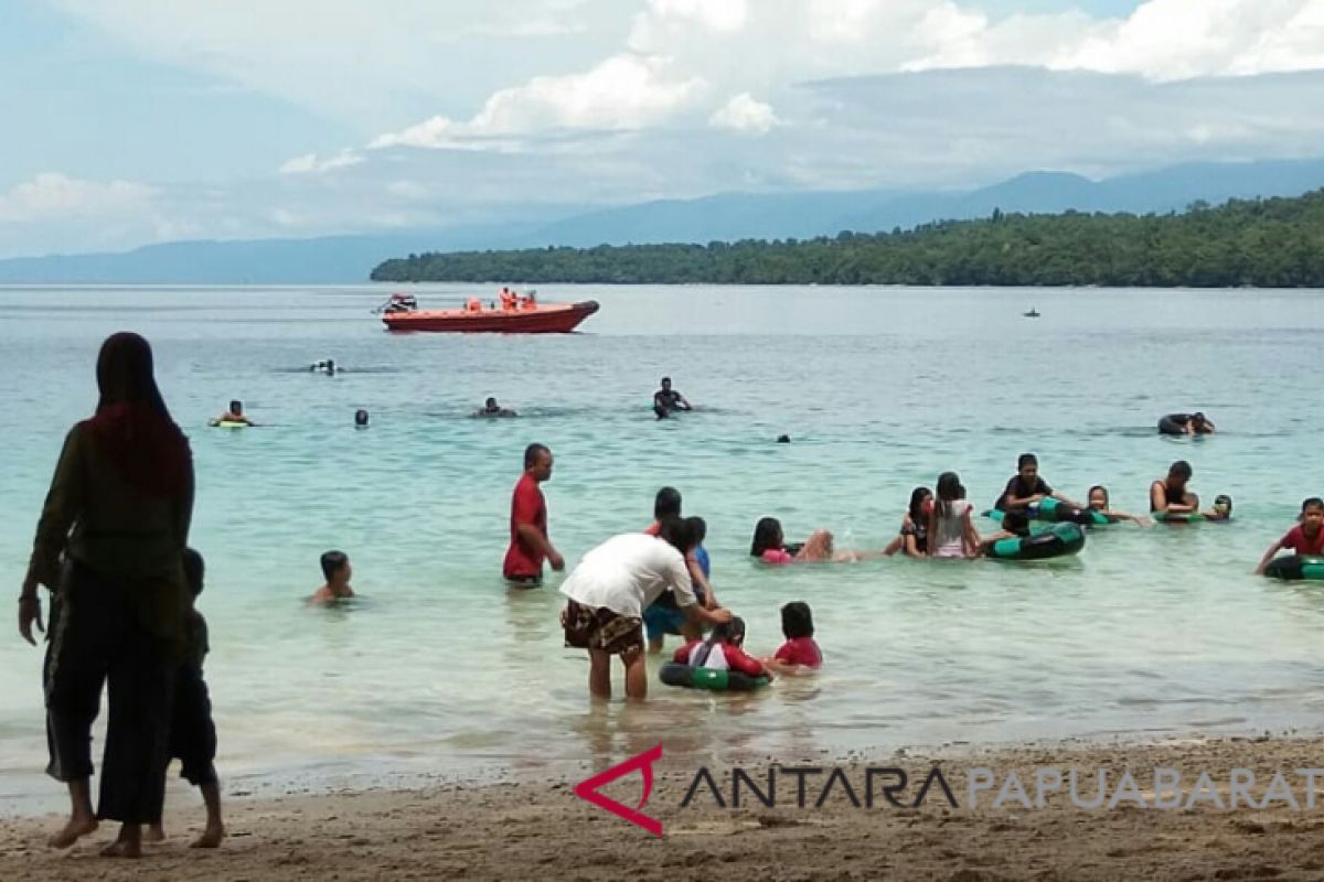 Siaga Tim SAR Manokwari fokus di tempat rekreasi