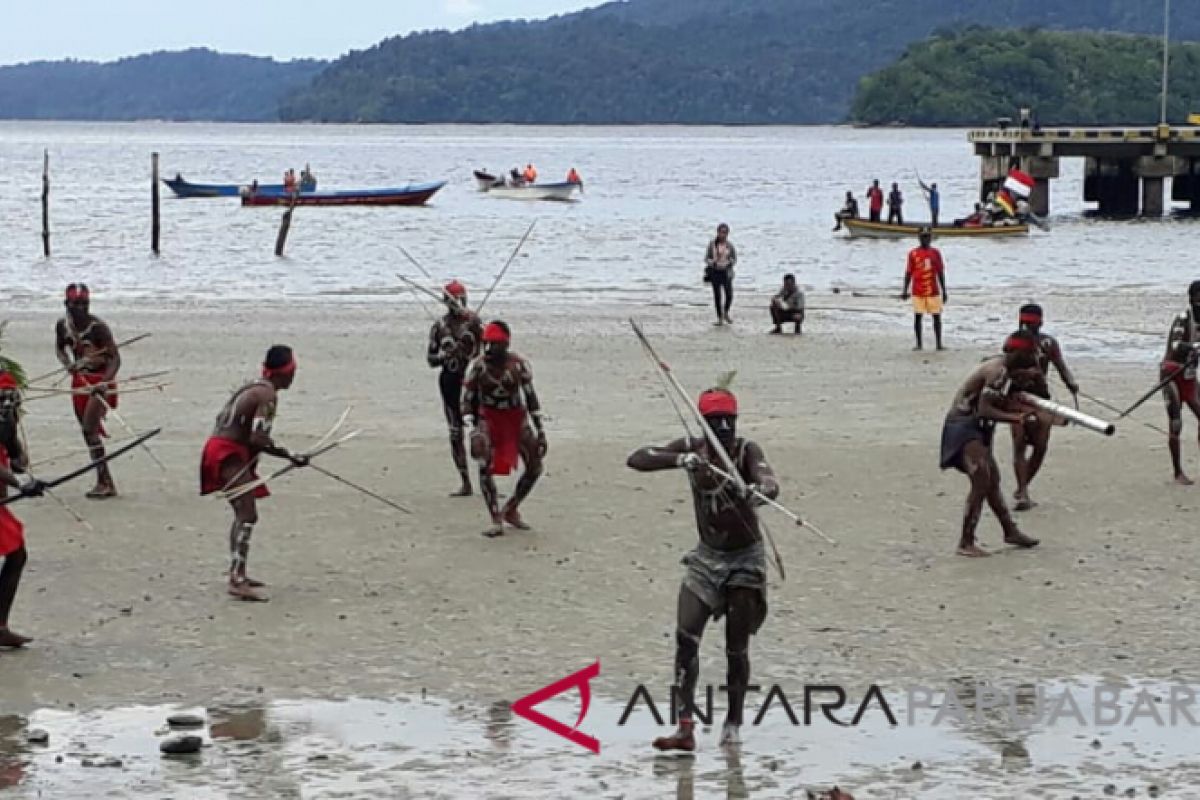 Festival Pulau Roon Wondama suguhkan budaya dan sejumlah obyek pariwisata