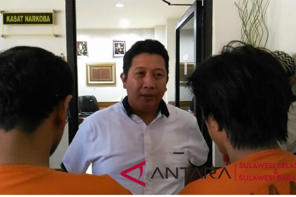 Polrestabes Makassar tetapkan tiga tersangka kosmetik palsu