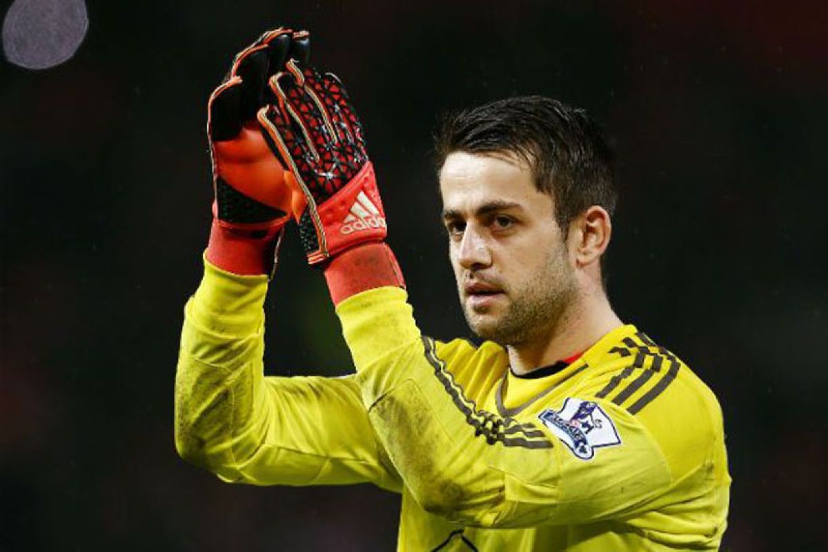 West Ham perkuat pertahanan dengan rekrut Fabianski