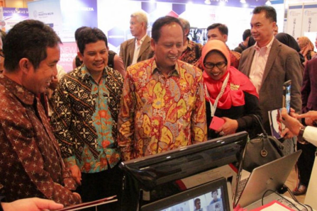 Kemenristekdikti berikan beasiswa untuk studi doktoral