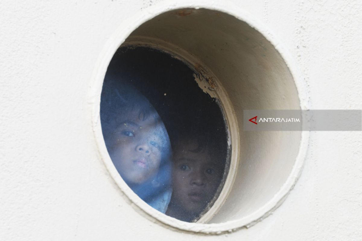 Video - Begini Fenomena Mudik Awal ke Kampung Halaman di Terminal Gapura Surya