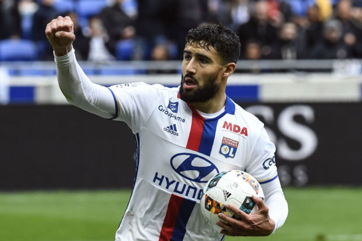 Liverpool inginkan Nabil Fekir sebelum berlaga di Piala Dunia