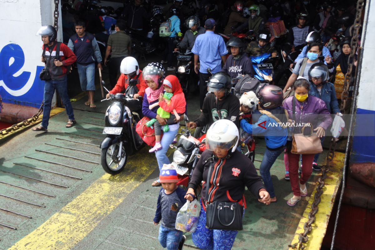 Puncak Arus Balik di Pelabuhan Ketapang-Gilimanuk Diprediksi Selasa dan Rabu