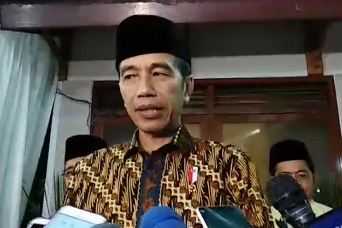 Jokowi calls for unity despite choice differences
