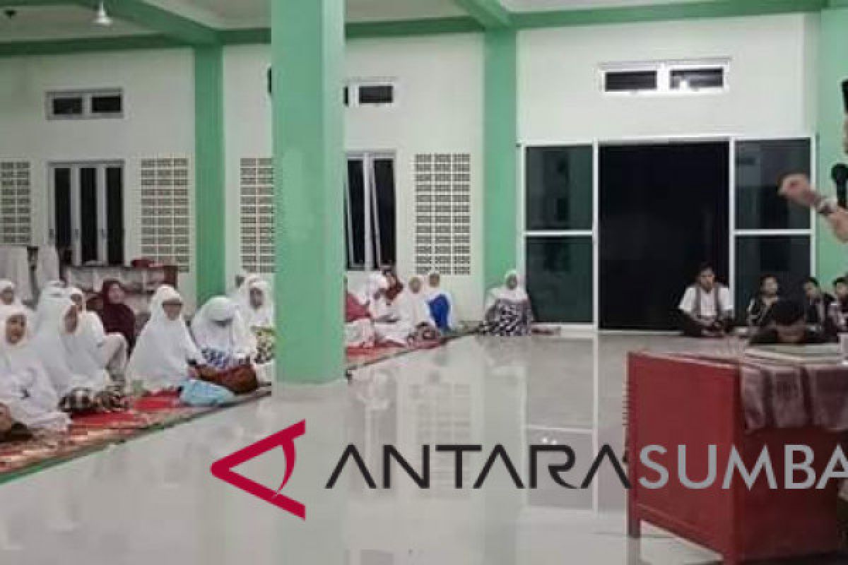 Bupati Padang Pariaman apresiasi warga khatamkan Al Quran