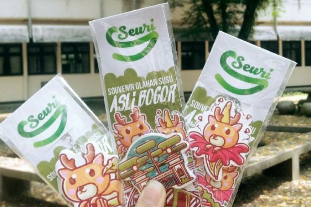 Mahasiswa IPB ubah susu basi menjadi souvenir