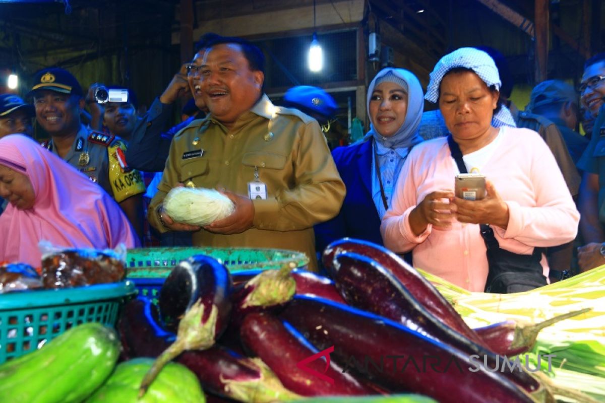 Jelang lebaran bahan pokok di Sibolga stabil