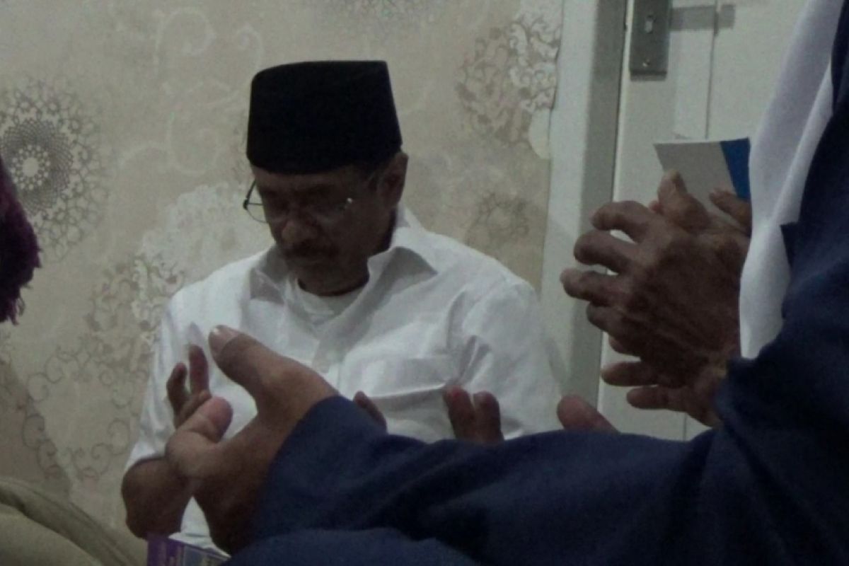 Djarot awali pencoblosan dengan zikir-doa bersama